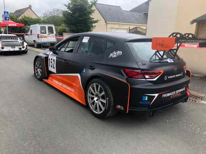 Seat CUPRA avec toutes les dernieres evo – photo 2 sur 3