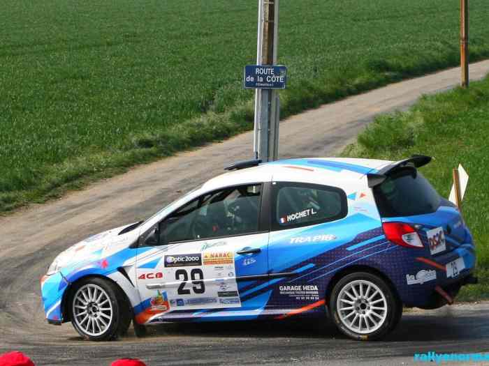 Clio 3 F2000 – photo 1 sur 4