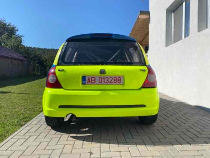 Renault Clio RS 2 4