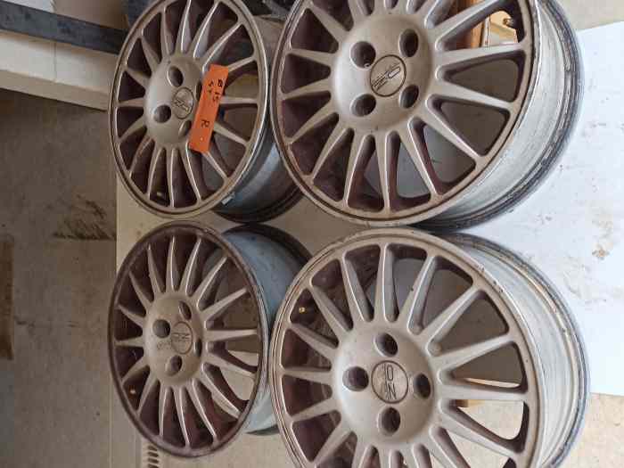 Jantes Oz racing 15 pouces Renault 1