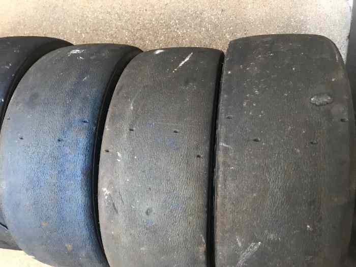 Slicks Clio Cup 205/620-17 DUNLOP usure 70% 1