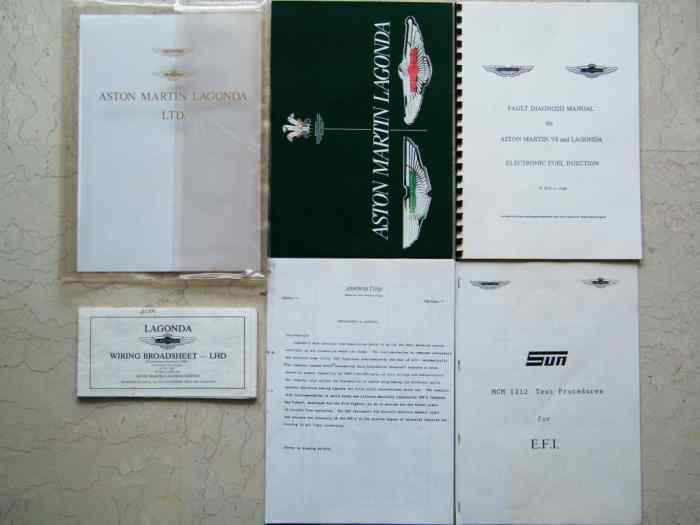 Aston Martin Vantage V8 1985 et Lagonda Ensemble de documents originaux 2