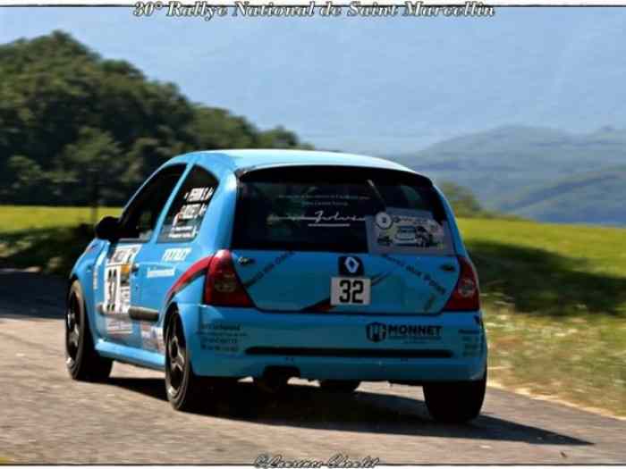 Vend CLIO f2000/14 – photo 4 sur 4