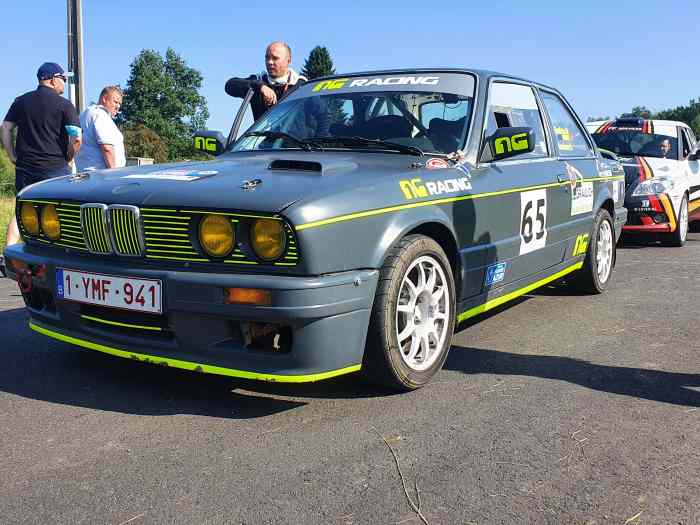 BMW 325i rally 1