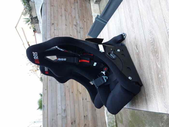 SIEGES BAQUETS RRS 1