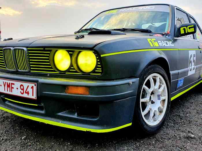 BMW 325i rally 0