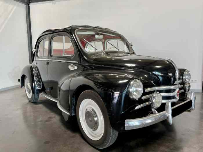 RENAULT 4CV Découvrable 0