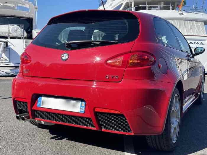 ALFA ROMÉO 147 GTA 3.2 V6 250 CV BUSSO 18000 km ! 0