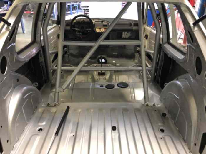 Caisse 205 gti vh 5