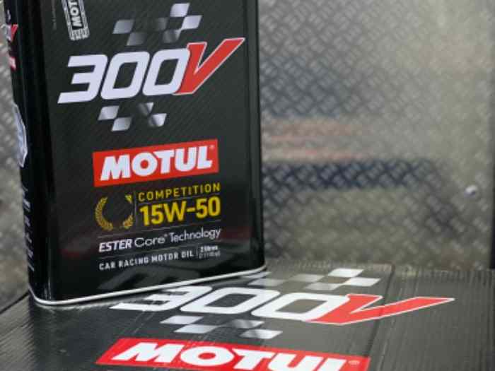 Nouvelle huile moteur Motul 15w50 competition - pièces et voitures de ...