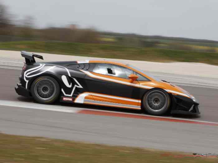 LAMBORGHINI GALLARDO LP560.4 SuperTrophéo 1