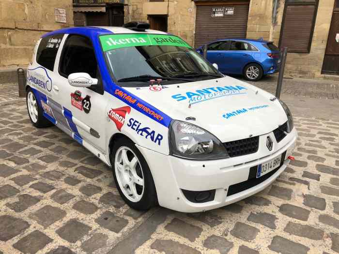 A VENDRE RENAULT CLIO SPORT GR N MAX 1