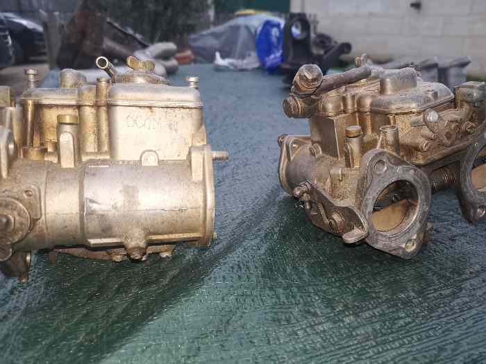 Lot carburateur Weber DCOE / DCOM 40 2
