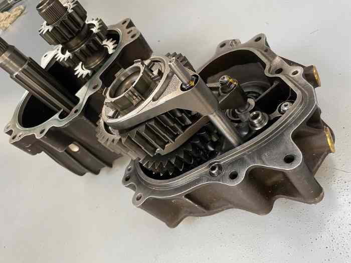 Vends cassette XTRAC neuve Xsara WRC / 306 Maxi 1