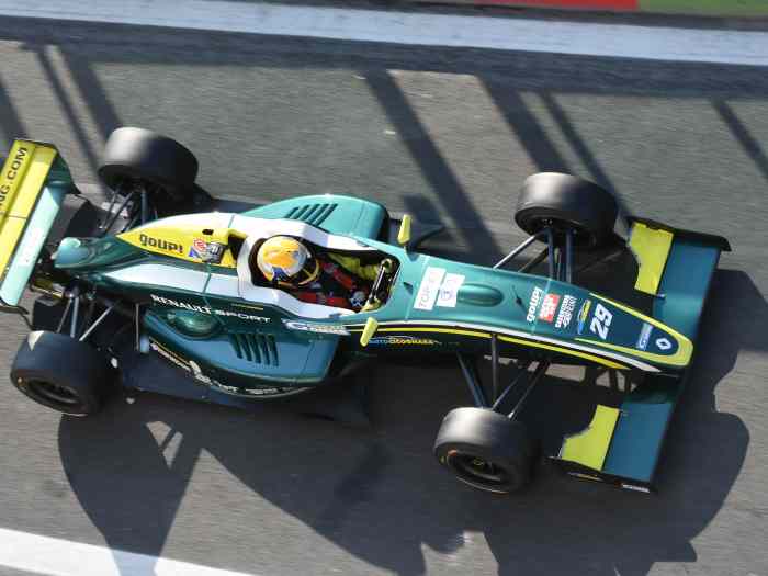 Formula Renault 2.0 monoplace race car 1