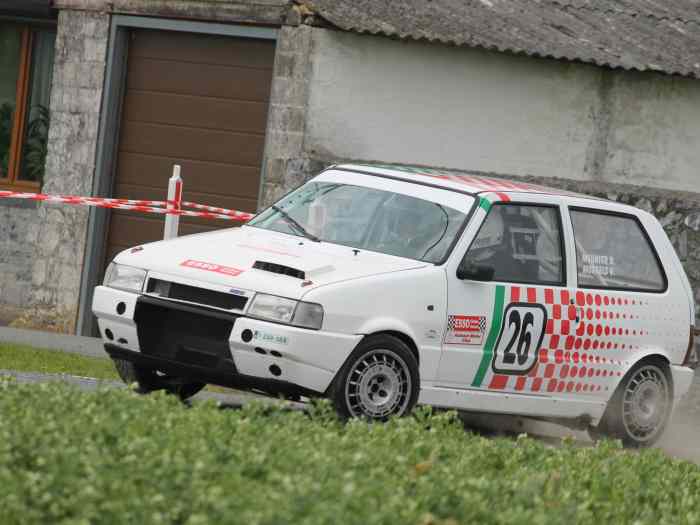 Fiat Uno Turbo 0