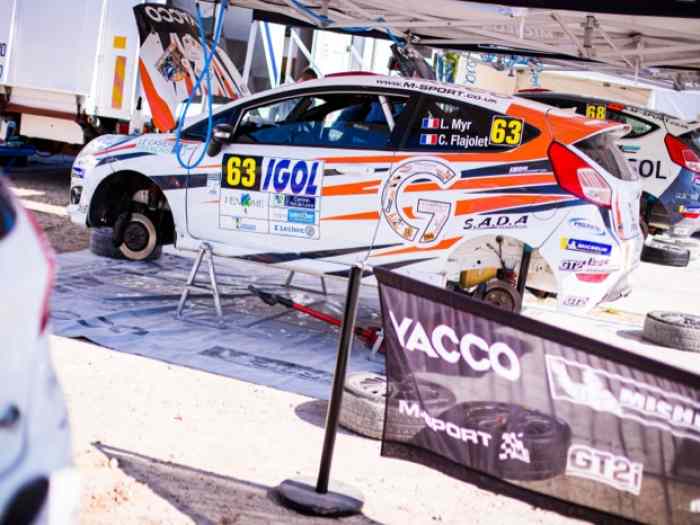 Ford Fiesta R2J – photo 1 sur 2