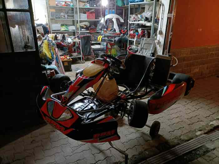 Kart tm racing k7 brm 1700 euro 2