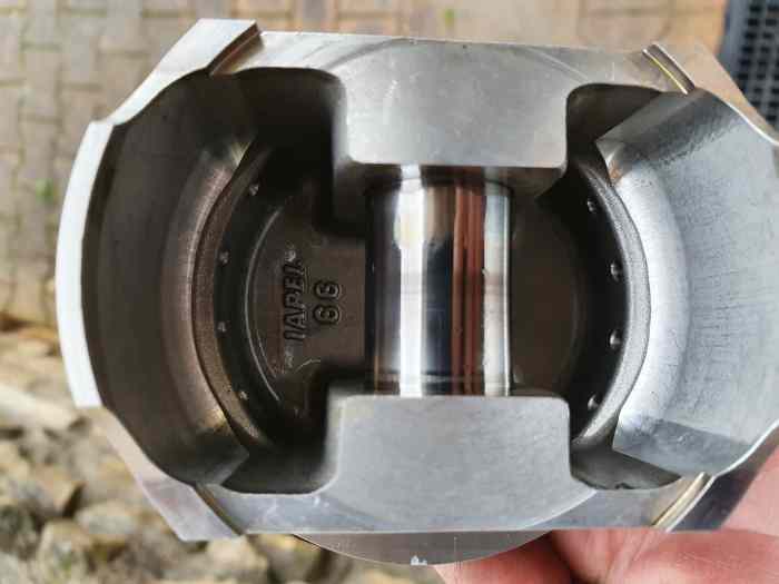 Piston iapel peugeot tu5j4 pièces et voitures de course à