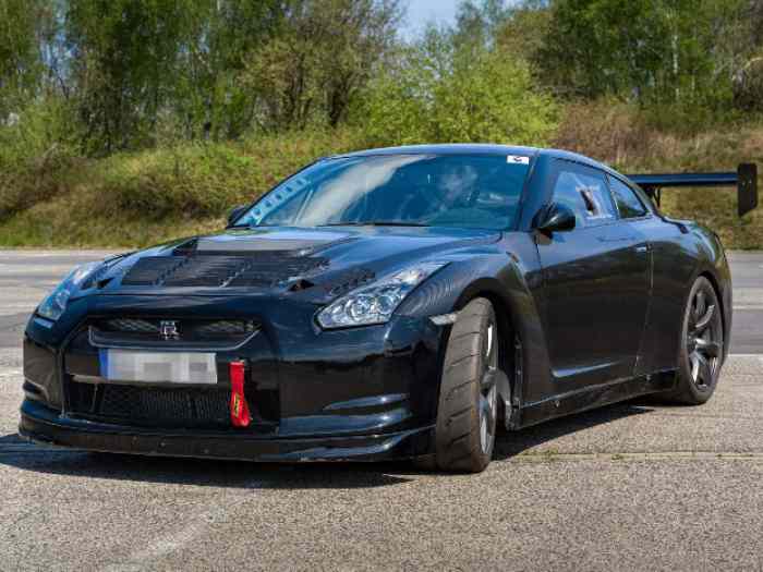 For Sale Nissan GTR R35 Carbon 3.6 V6 Froged prepare for track use. 0