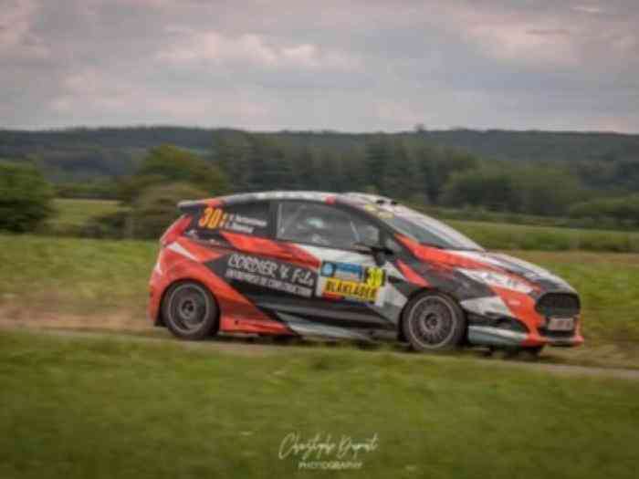 Ford Fiesta r2t