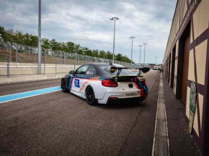 BMW M240i Racing Cup 1
