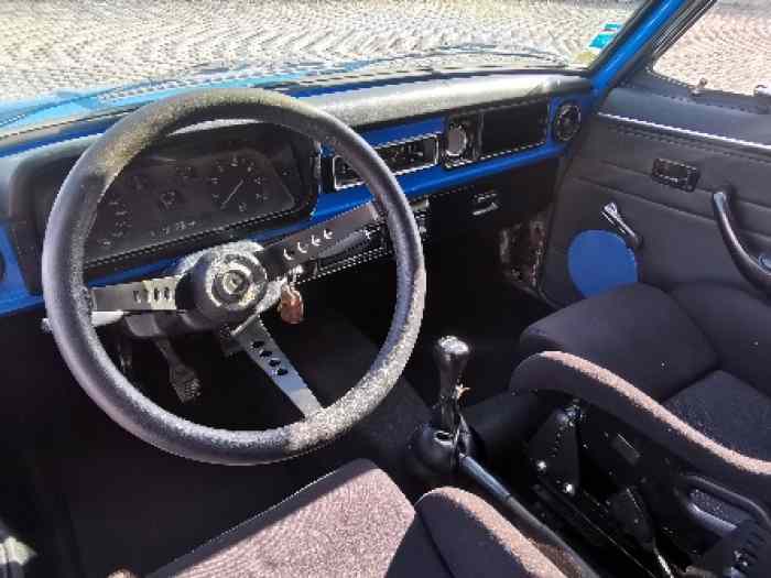 Ford Escort RS 2000 avec Carte Grise 2