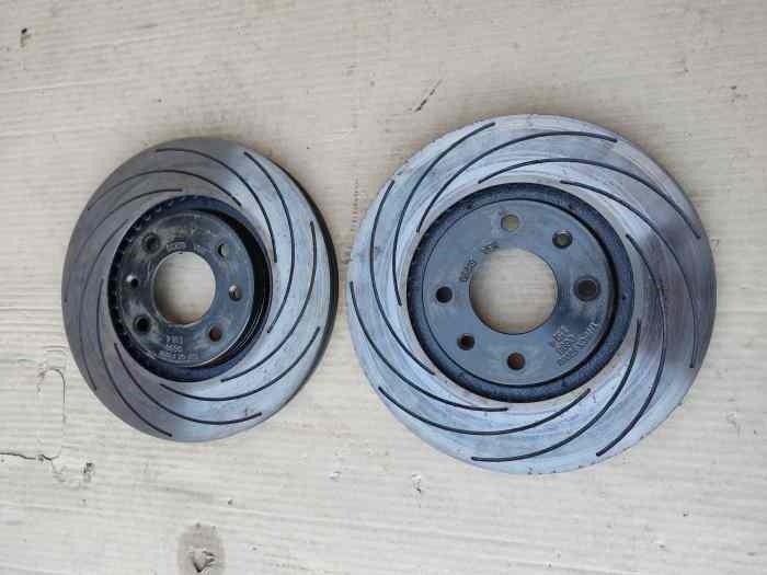 Disques de freins AV ventilés, rainurés TAROX F2000 - 283 x 22 mm pour Peugeot 306 S16 0