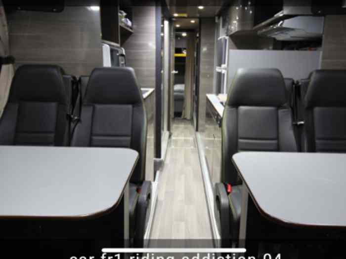 Bus Motorhome + remorque 5