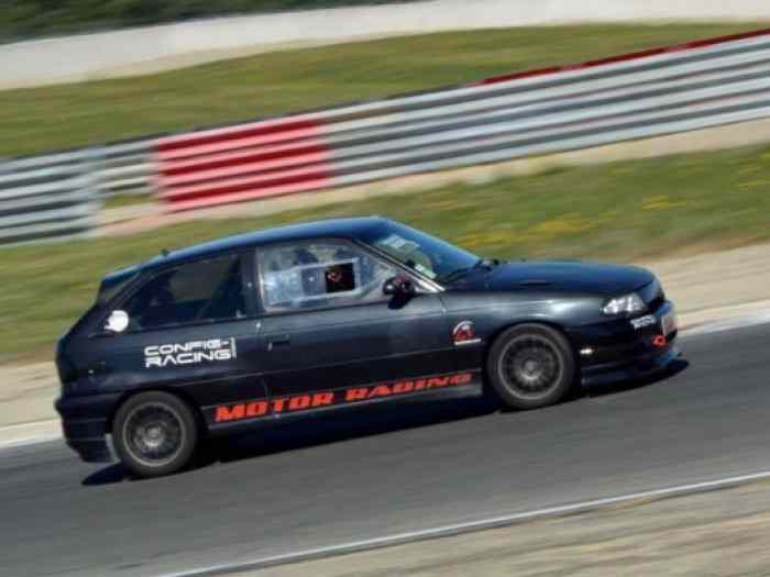 Opel astra F GSI 2.0 L 16 V 1