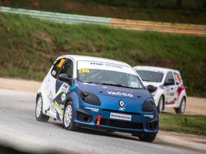 A vendre Twingo R1 Rallye / Rallycross