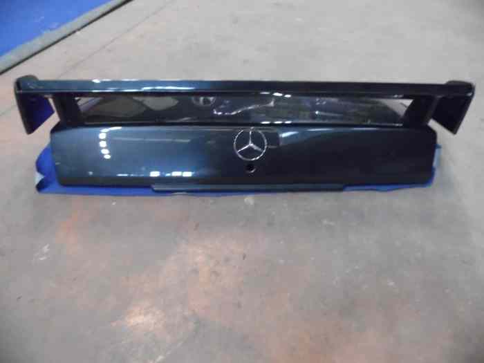 COUVERCLE DE COFFRE + SPOILER MERCEDES 190 EVOLUTION 5