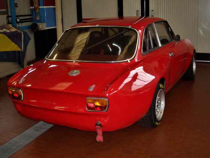 Alfa Romeo GTAm « tête étroite » réplique 1