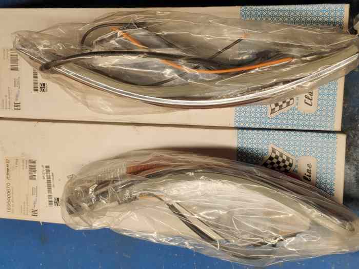 Clignotants Porsche pré 70 ( 901631401...