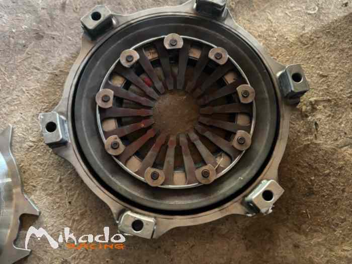Embrayages / volant moteur clio R3 max – photo 4 sur 4