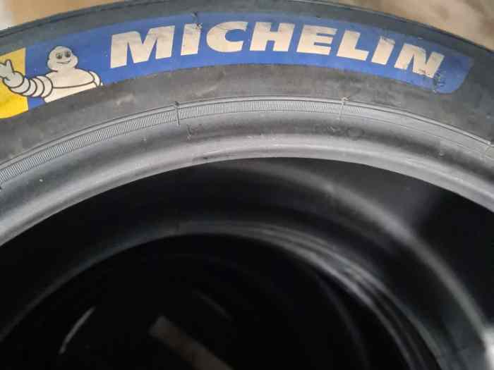 Vends pneus Michelin Pilot Sport S9L