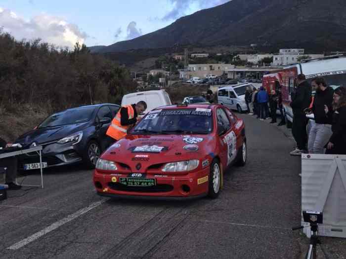 Megane 1 coupe f214 4