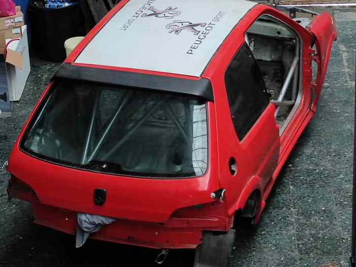 Caisse 106 rallye avec arceau Sparco RAC 1