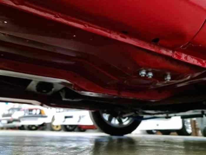 TRIUMPH TR7 V8 4