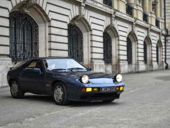 Porsche 928 S 3