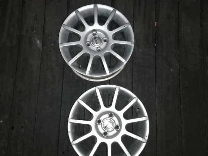 Jante Alessio 7x15...4x100 renault. 0