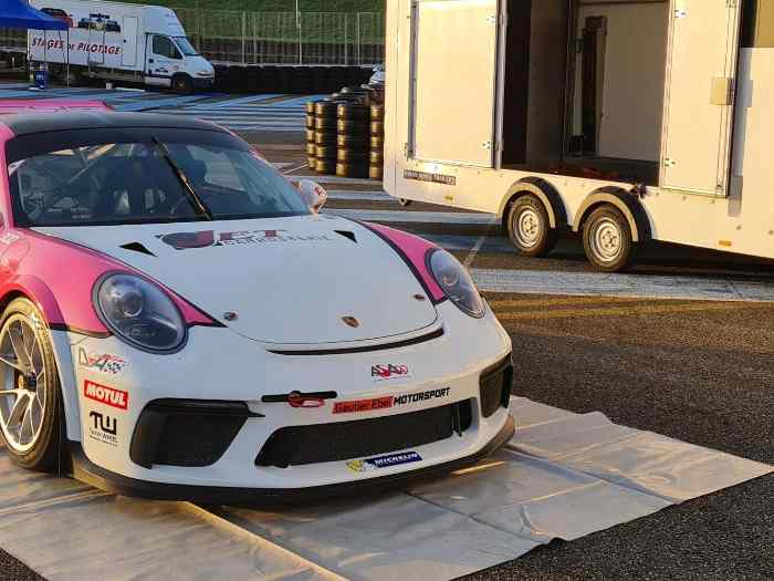 Location Porsche 991 GT3 CUP 4.0L - Trackday et Porsche Sprint Challenge France 4