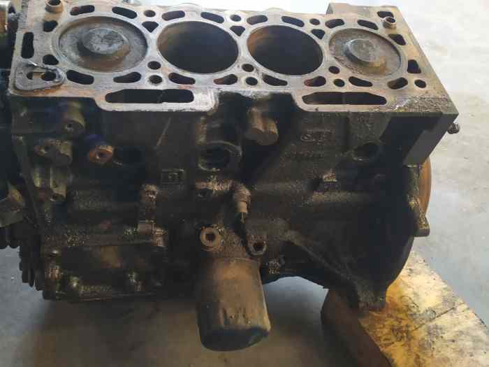 Bas moteur TU3FJ2 xsi 0
