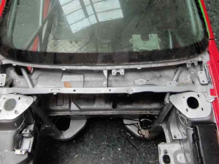 Caisse 106 rallye avec arceau Sparco RAC 5