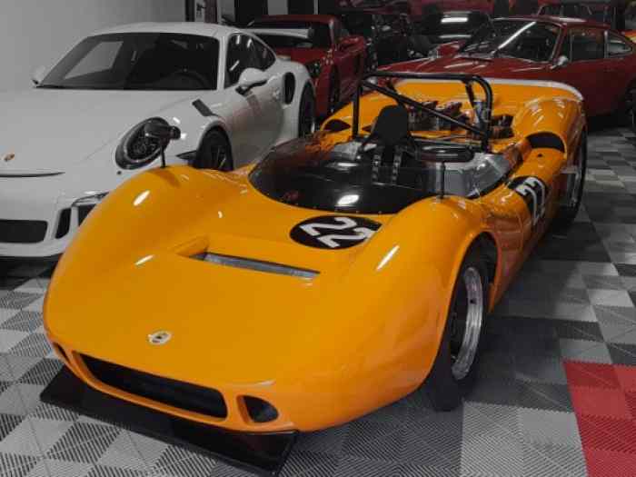 McLaren ELVA M1B