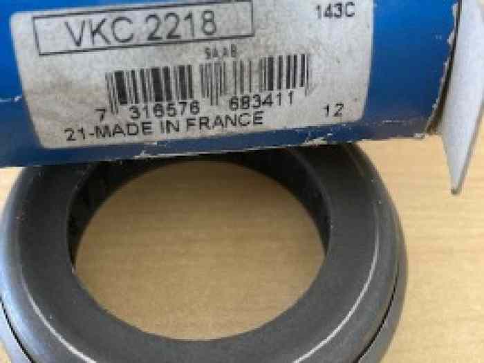 BUTEE EMBRAYAGE SKF VKC 2218 DIAMETRE 140 NEUVE 2