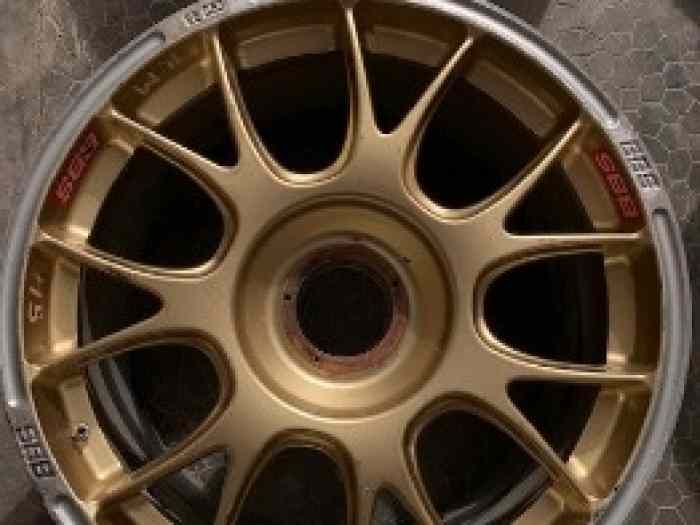 jantes BBS RE853 9X17 écrou central 1