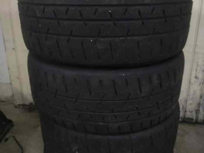 pneu Hankook T52