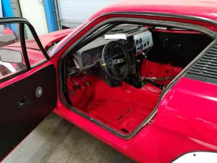 TRIUMPH TR7 V8 1