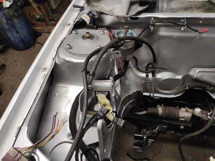 205 gti 1900 groupe A vhc 4